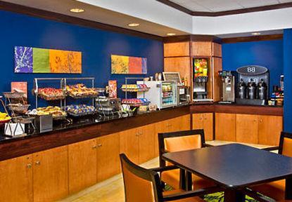 Fairfield Inn&Suites Redding Restaurant foto